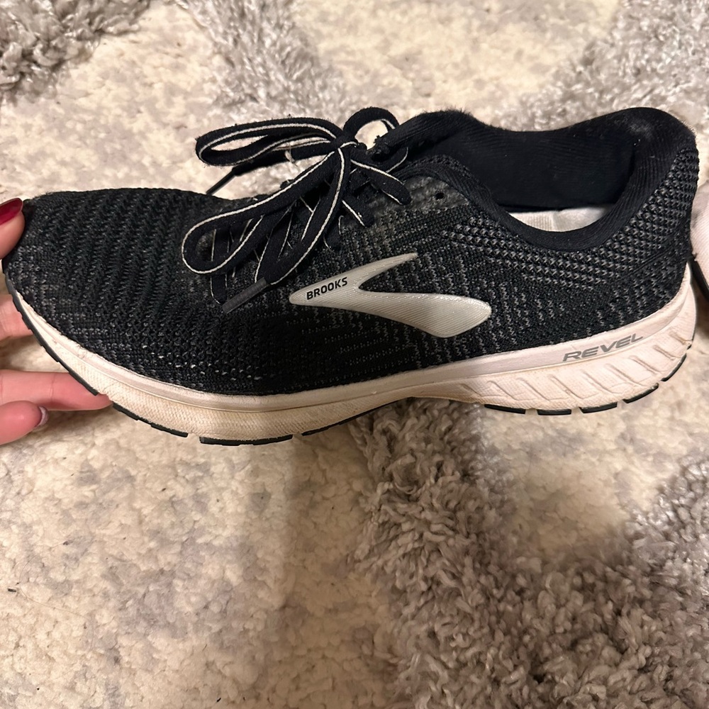 Brooks Women's Black Running Shoes